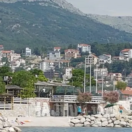 Haus Marjanne بيت للعطل سبليت